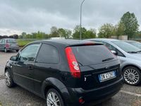 Usata Ford Fiesta 53 CV (38 kW) 2008 Nero Utilitaria