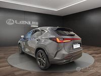 Usata Lexus NX450h+ 309 CV (227 kW) 2023 Sonic grey met SUV
