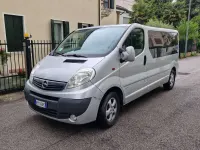 Usata Opel Vivaro 114 CV (83 kW) 2012 Argento Monovolume