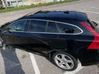 Usata Volvo V60 Momentum 163 CV (119 kW) 2011 Nero Station wagon