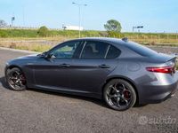 Käytetty Alfa Romeo Giulia Veloce 210 HP (154 kW) 2019 Harmaa Sedan