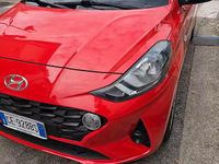 Usata Hyundai i10 Advanced Plus 67 CV (49 kW) 2021 Rosso Utilitaria