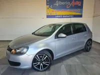 Usata VW Golf VI Comfortline 102 CV (75 kW) 2009 Argento Utilitaria