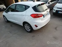 Usata Ford Fiesta Titanium 75 CV (55 kW) 2022 Bianco Utilitaria