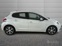 Usata Peugeot 208 Allure 100 CV (73 kW) 2018 Bianco Utilitaria