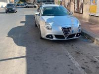 Usata Alfa Romeo Giulietta 105 CV (77 kW) 2012 Grigio Utilitaria