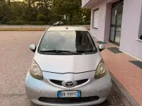 Usata Toyota Aygo 54 CV (39 kW) 2006 Grigio Utilitaria