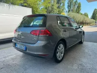 Usata VW Golf VII Highline 110 CV (80 kW) 2016 Grigio Berlina