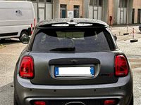 Usata Mini Cooper D Business 116 CV (85 kW) 2016 Grigio Utilitaria