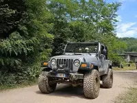 Usata Jeep Wrangler Sport 177 CV (130 kW) 2003 Grigio SUV