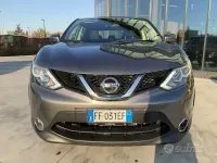 Usata Nissan Qashqai Acenta 131 CV (96 kW) 2016 Grigio SUV
