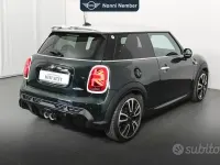 Usata Mini John Cooper Works 231 CV (169 kW) 2022 Verde Utilitaria