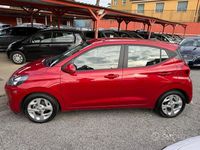 Usata Hyundai i10 66 CV (48 kW) 2022 Rosso Utilitaria