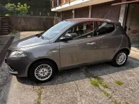 Usata Lancia Ypsilon 60 CV (44 kW) 2017 Grigio Utilitaria