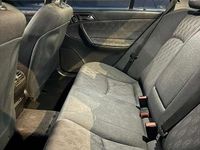 Usata Mercedes C220 Classic 143 CV (105 kW) 2003 Bianco Berlina