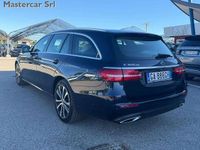 Usata Mercedes E300 Business 194 CV (142 kW) 2020 Blu Station wagon
