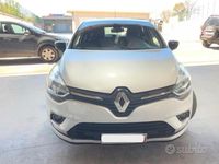 Usata Renault Clio IV 90 CV (66 kW) 2017 Grigio Berlina