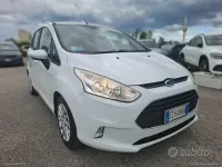 Usata Ford B-MAX Titanium 90 CV (66 kW) 2015 Bianco Monovolume