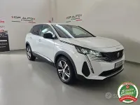 Usata Peugeot 3008 Allure 131 CV (96 kW) 2024 Bianco SUV