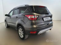 Usata Ford Kuga Titanium 120 CV (88 kW) 2017 Grigio scuro SUV