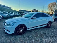 Usata Mercedes E220 Avantgarde 170 CV (125 kW) 2010 Bianco Coupé