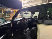Usata Mini Cooper D 109 CV (80 kW) 2009 Utilitaria