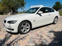 Usata BMW 330 272 CV (200 kW) 2009 Bianco Coupé