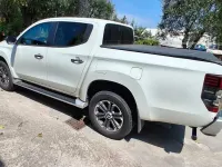 Usata Mitsubishi L200 150 CV (110 kW) 2022 Bianco Pick-up