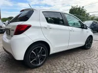 Usata Toyota Yaris Hybrid Edition 73 CV (53 kW) 2016 Bianco Berlina
