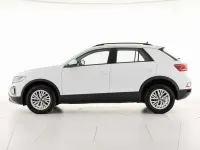 Usata VW T-Roc Life 116 CV (85 kW) 2023 Bianco SUV