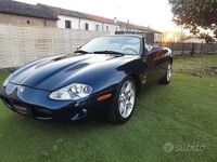 Usata Jaguar XKR 363 CV (266 kW) 1998 Blu Cabrio