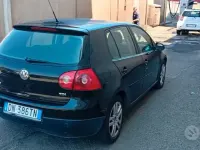 Usata VW Golf VI 105 CV (77 kW) 2008 Bluazzurro Utilitaria