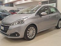 Usata Peugeot 208 Allure 83 CV (61 kW) 2019 Argento Utilitaria