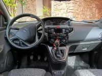 Usata Lancia Ypsilon 69 CV (50 kW) 2018 Rosso Utilitaria
