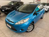 Usata Ford Fiesta Titanium 68 CV (50 kW) 2010 Bluazzurro Berlina