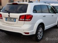 Usata Fiat Freemont Cross 140 CV (102 kW) 2015 Bianco SUV