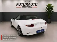 Usata Mazda MX5 Exceed 132 CV (97 kW) 2022 Bianco Cabrio