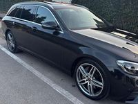 Usata Mercedes E220 Premium 194 CV (142 kW) 2022 Nero Station wagon