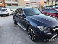 Usata Mercedes GLC250 205 CV (150 kW) 2018 Blu Station wagon