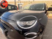 Usata Fiat 600 La Prima 101 CV (74 kW) 2025 Nero SUV