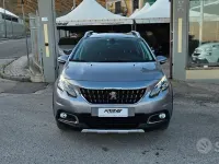 Usata Peugeot 2008 Allure 102 CV (75 kW) 2019 Grigio SUV