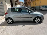 Usata Suzuki Swift GL 69 CV (50 kW) 2007 Argento Utilitaria