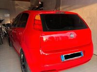 Usata Fiat Grande Punto 65 CV (47 kW) 2007 Rosso Utilitaria