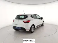 Usata Renault Clio IV Zen 75 CV (55 kW) 2016 Bianco pastello Berlina