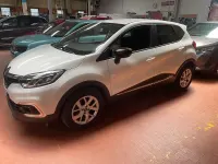 Usata Renault Captur 90 CV (66 kW) 2019 Bianco SUV