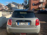 Usata Mini Cooper D Business 116 CV (85 kW) 2016 Grigio Utilitaria