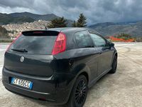Usata Fiat Grande Punto 90 CV (66 kW) 2006 Nero Utilitaria