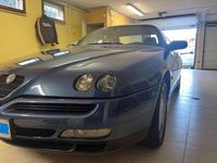 Begagnad Alfa Romeo GTV 201 HK (147 kW) 1996 Blå Sportkupé