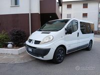 Usata Renault Trafic Black Edition 116 CV (85 kW) 2012 Bianco Monovolume