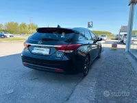 Usata Hyundai i40 141 CV (103 kW) 2017 Nero Station wagon